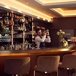 Hotel Der Valk Selys & 4*