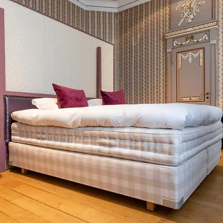 Hotel Der Valk Selys & 4*