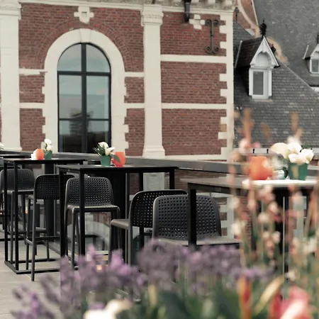 Otel Der Valk Selys & 4*