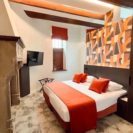 فندق Der Valk Selys & 4*