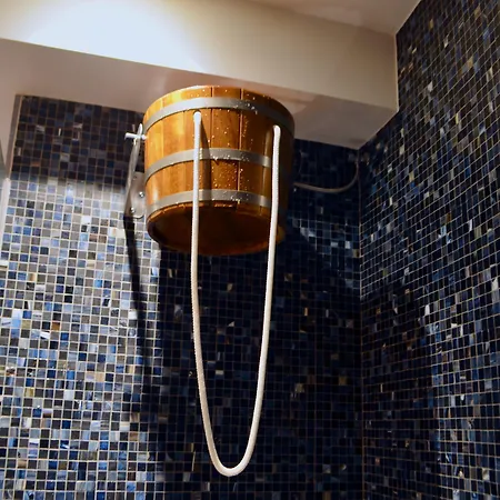 Der Valk Selys & Otel