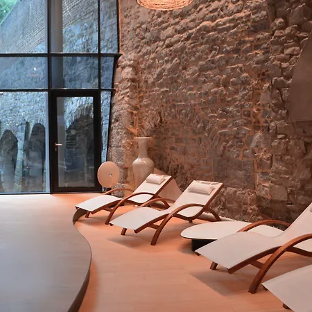 Der Valk Selys & Otel