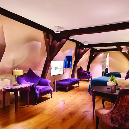Hotel Der Valk Selys & 4*
